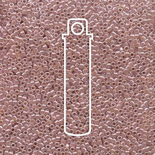 11/0 Miyuki Delica Light Cinnamon Ceylon