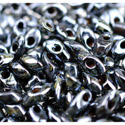 Magatama Picasso Smoky Black Luster